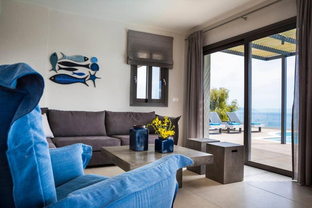New Villa Blue With Private Pool At Trapezaki Livathos  Exterior foto